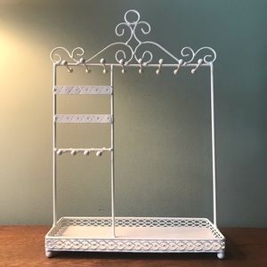 Jewelry stand